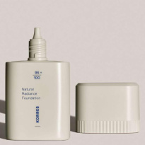 Natural Radiance Foundation 03 Tan 30ml