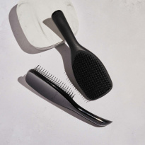 The Large Wet Detangler – Black Gloss
