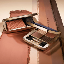 The Sculpting Blush Rebellious Rose 7g