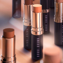 Skin Foundation Stick 9 g ─ #6,5 Warm Almond