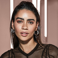 Becca Under Eye Brightening Corrector 4,5 g ─ Dark
