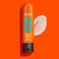 Total Results Mega Sleek Conditioner 300 ml