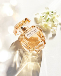 Le Parfum Lumiere Eau De Parfum 30 ml