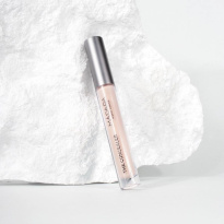 The Concealer 4 ml – 25 Latte