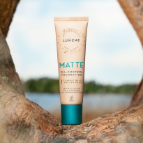 Matte Oil-Control Foundation SPF20 30 ml - 0,5 Light