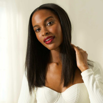 Smoothstay™ 25 mm Coconut-Oil Infused Straightener + Travel Pouch RVST2211PE