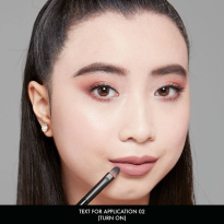 Lip Lingerie XXL Matte Liquid Lipstick Turn On 4ml