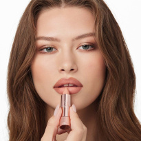 Satin Lipstick 3 g ─ Soft Brown